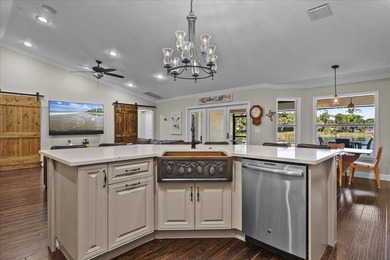 A rare 12-ACRE PRIVATE ESTATE offering exceptional luxury and - photo 26