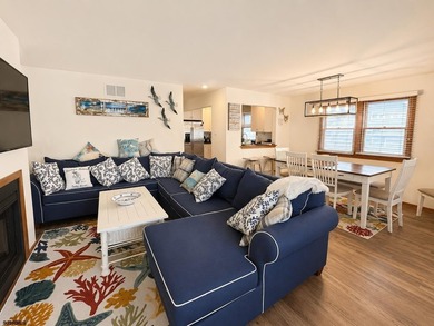 Just 1 block from the beach, this inviting first floor Ocean - photo 6