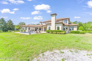 Contemporary Italian Villa set on just over 3/4 acre in - photo 43