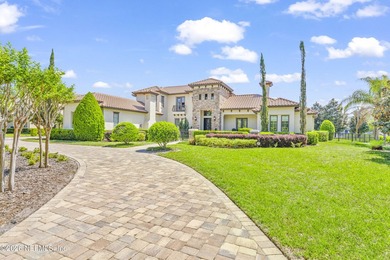 Contemporary Italian Villa set on just over 3/4 acre in - photo 50