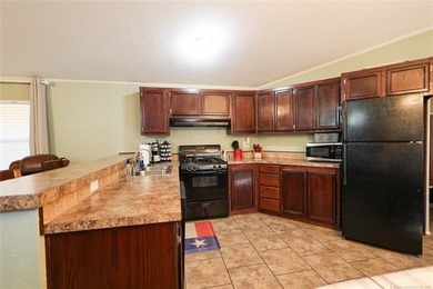 Mountain Park Drive is just minutes from Arbuckle Lake. This - photo 10