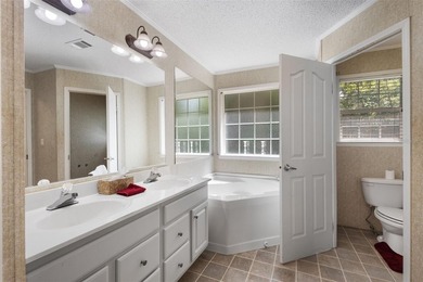Enjoy the space, convenience, and flexibility of North Central - photo 18