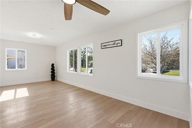 Location, location, location! Welcome to this beautifully - photo 10