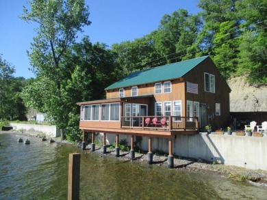 Cayuga Lake Home Sale Pending in Aurora New York
