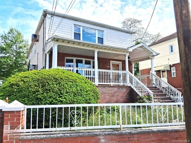 Spacious two-family home offering Two 3-bedroom, 1.5-bath units - photo 2