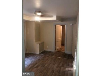 Seller is looking for 903, 905, 911 and 913 to all be sold - photo 7