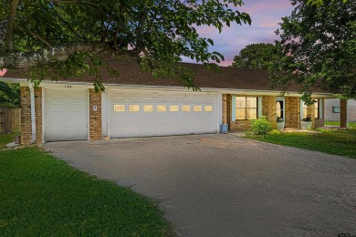 Lake Palestine Home For Sale in Bullard Texas