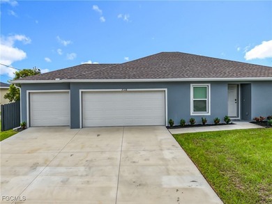 Step into this move-in ready 3-bedroom, 2-bath home in the - photo 3