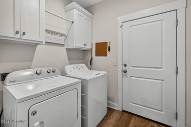 Welcome home to this thoughtfully upgraded 4-bedroom - photo 25