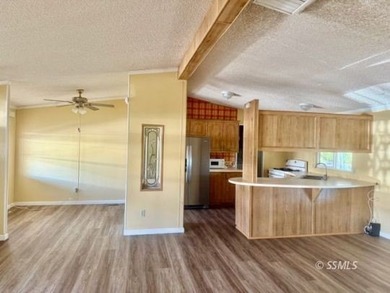 LakeRidge Mobile Home Park Goodie! Discover comfort and - photo 4