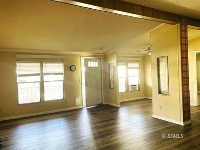 LakeRidge Mobile Home Park Goodie! Discover comfort and - photo 7