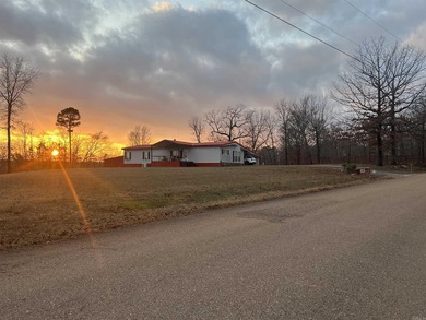 Lake Greeson Home For Sale in Murfreesboro Arkansas