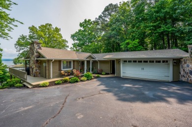 Lake Home For Sale in Jefferson City, Tennessee