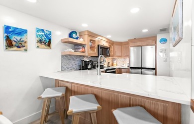 Welcome to ''The Wave,'' an extraordinary Gulf front residence - photo 8