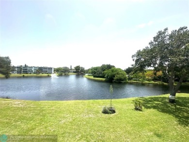 Lake Condo For Sale in Deerfield Beach, Florida