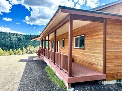 290+/- stunning timbered acres, Exquisite 1440 SQ FT.2 bed 1 1/2 - photo 4