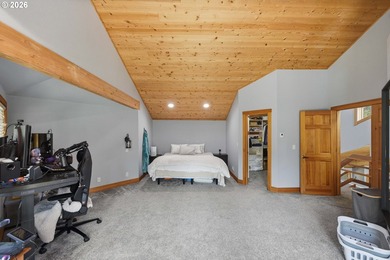 Architecturally distinctive and thoughtfully designed, this - photo 16