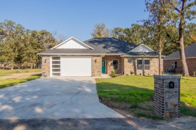 Cedar Creek Lake Home For Sale in Star Harbor Texas