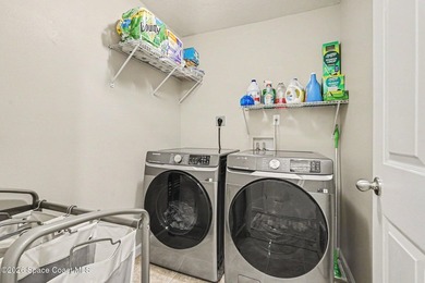 SELLERS OFFERING $5,000 TOWARDS CLOSING COSTS WITH FULL PRICE - photo 25