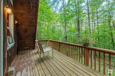 Welcome to 'Windsong', a quintessential original Adirondack - photo 6