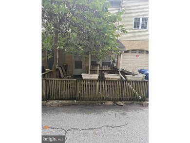Seller is looking for 903, 905, 911 and 913 to all be sold - photo 3