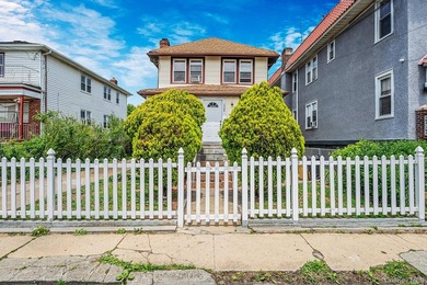 Space, value, and opportunity come together at 2706 Deerfield - photo 1