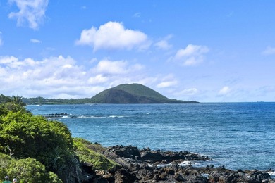 Positioned in the coveted front row of Wailea Point, Residence - photo 3