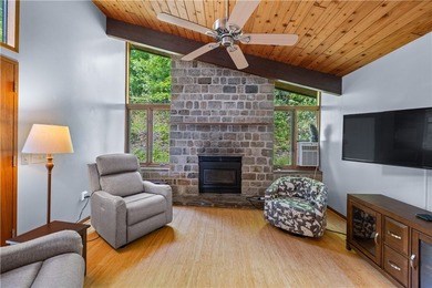 Very private one-of-a-kind custom-built 3,453 square foot home - photo 11
