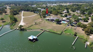 Lake Home For Sale in West Tawakoni, Texas
