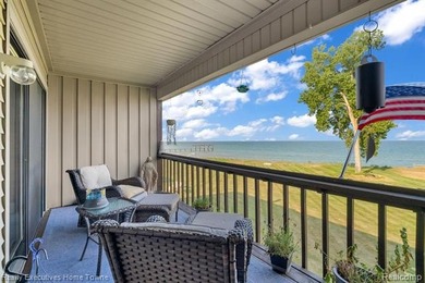 Wake up to breathtaking views of Lake Huron and step onto your - photo 11