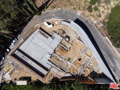 Development opportunity currently under construction at the top - photo 19