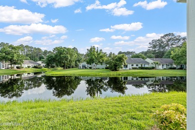 Welcome to the pristine 3 bed, 2 bath Clayton Model villa in the - photo 29