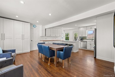 Welcome to 156 Moore Avenue! Nestled on a quiet residential - photo 6