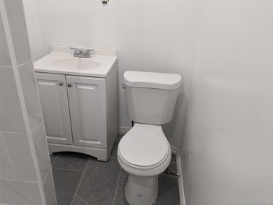 Great Opportunity to Own this 2 unit detached multi-family with - photo 9