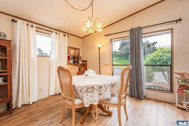 Welcome to West Alder Estates! This well-maintained 2-bedroom - photo 11