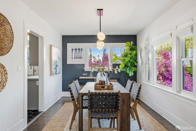 Stunning Rockridge Craftsman | Timeless Charm Beautifully - photo 11