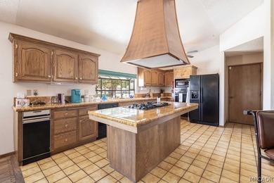 MEMORIAL WEEKEND SALE! $10K TO A BUYER with an agreed upon offer - photo 16