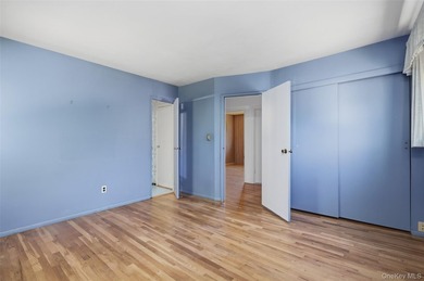 Well-Kept Home In Desirable West Islip With A Spacious Layout - photo 17