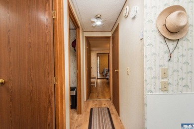 Welcome to West Alder Estates! This well-maintained 2-bedroom - photo 19