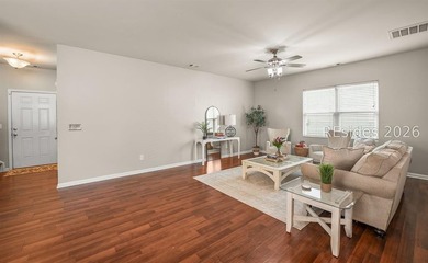 Welcome home to this beautiful floor plan in the sought-after - photo 6