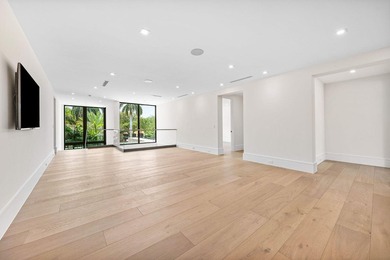 Experience unparalleled luxury in this brand-new waterfront - photo 36