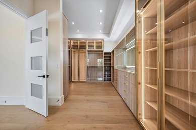 Experience unparalleled luxury in this brand-new waterfront - photo 47