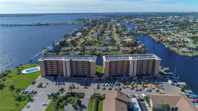 Caloosahatchee River Condo For Sale in Cape Coral Florida