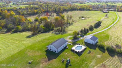 (private lake, pond, creek) Home For Sale in Campbellsburg Kentucky