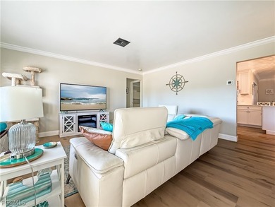Come see this beautifully updated and meticulously maintained 3 - photo 3