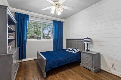 Welcome to this beautifully appointed 5-bedroom, 4-bath - photo 16