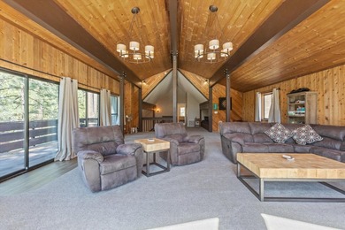 Beautifully renovated and thoughtfully designed, this Kings - photo 19