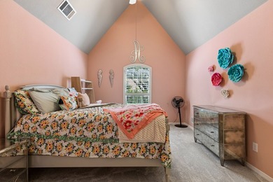 Welcome to this beautifully appointed 5-bedroom, 4-bath - photo 24