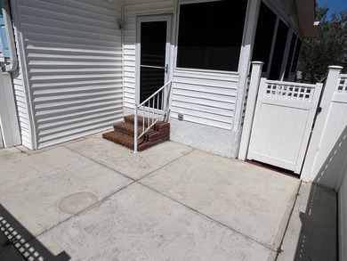 Welcome to this beautiful two-bedroom, two-bath fully furnished - photo 52