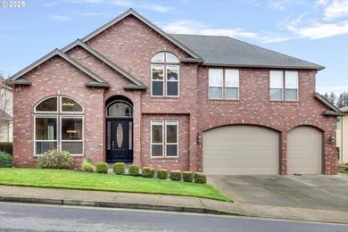 This beautiful home is elegant and sophisticated yet warm and - photo 1